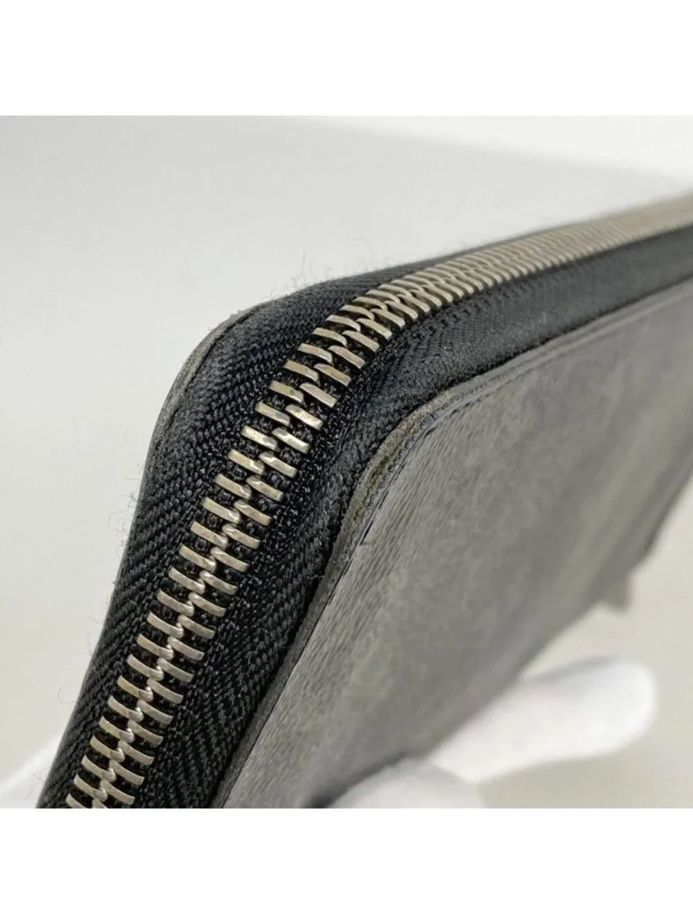 Louis Vuitton Wallet Monogram Eclipse Zippy Vertical Black